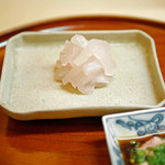 松川 - 【秋】房州産カワハギのお造り、カワハギの肝を添えて（2015.09.26）