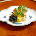 松川 - 【秋】いわたけ、菊の花、お酢のゼリーで仕上げた伊勢海老、伊勢海老の味噌をしのばせて（2015.09.26）