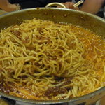 肉なべ 千葉 - リニューアルした〆の麺