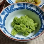 くれない苑 - 「生麩ずんだ」、生麩が入っているのは驚き