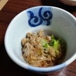 くれない苑 - かいもちのつけ汁、「おろし納豆」