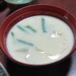 くれない苑 - 「呉汁（豆汁）」、滑らかな食感で大豆の力強い風味で頂きます