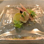 saveur - アミューズ　帆立とお野菜のマリネ