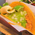 Oyamel Cocina Mexicana - 子豚のコンフィのタコスアップ