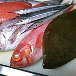魚酔庭 - 料理写真:毎日入荷される新鮮な鮮魚