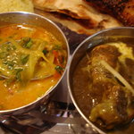 SHANTHI DELI - スープカレーと日替りのサグチキンカレーです
