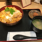 鶏三和 - 名古屋コーチン親子丼1059円