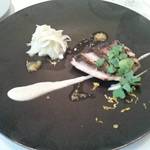 ル・ジュー・ドゥ・ラシエット  - イサキのポワレ フェンネルのソースとサラダ