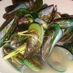 Longtail Boat Restaurant - 