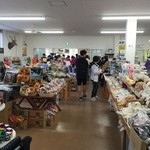 Furokkusu Horu - 1階は売店です。