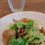 森のアルム - ランチセットのサラダ