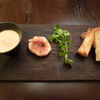 Wattle Tokyo - 