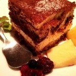 TAVERNA UOKIN - ティラミス