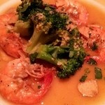 TAVERNA UOKIN - 海老とブロッコリーのグリル