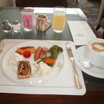 ロイヤルパークホテル - 朝食はこんな感じで
