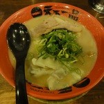 天下一品 - ワンタン麺（こってり味）