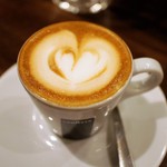 トラットリアビコローレヨコハマ - 