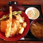 揚げたて屋 てん  - 得徳天丼…税別760円