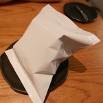 ラ・ボンヌターブル - 袋の中は？2015/9