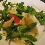 Bistro VegetableMarket - ・「春の野菜だらけサラダ(\1300)」