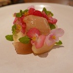 ラ・ボンヌターブル - 【桃とその皮のジュレ、スモモのシャーベット 発酵乳のムース】◎2015/9