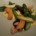 Dovetail - warm asparagus mussels, almonds, lemongrass hollandaise
            