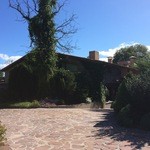 Mugaritz - こちらの右側が入口になります。