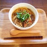 almo cafe natural - 坦々麺