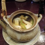 酒肴商店 アジト - 土瓶蒸し(マッタケいと多し/愛おし)