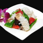 Stir-fried mongo squid with refreshing salt flavor