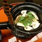 名古屋 浅田 - ９月：お椀（松茸土瓶蒸し、甘鯛、巻き海老）