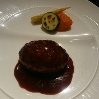 ahill ginza - ahill名物 特製フォワグラ入りハンバーグステーキ