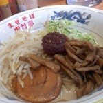 まぜそば中村亭 - 海老辛まぜそば　720円