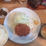 スワチカ - メンチかつ(1080円)