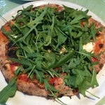 Pizzeria Pancia Piena - マルゲリータ・コン・ルゲッタ1800円（税別）