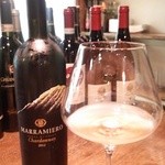 アルモニコ - ワイン3杯目はキリッと辛口のシャルドネでした。