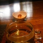 アルモニコ - ドリンクはレモングラス。お茶菓子も美味しい～♪