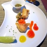 風のテラスKUKUNA - カサゴのフリット
      パルミジャーノのカリカリパン粉とピーマンのムース
      