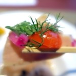 風のテラスKUKUNA - 蒸し鷄とハーブサラダ