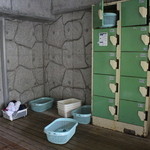 白水湖畔ロッジ - かなりヤバい更衣室☆