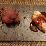 東京チャイニーズ 一凛 - 豚足の唐揚げ、黒酢酢豚