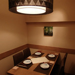 東京チャイニーズ 一凛 - 半個室席の雰囲気