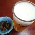 橋本屋食堂 - お通し茄子煮、生ビール