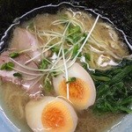 ラーメン600円