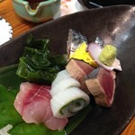 酔 - 刺身３点盛り（しめ鯖、カツオ、イカ、伊佐木）