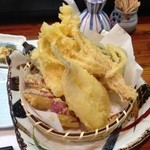 酔 - 秋の天ぷら（キス、エノキ、しめじ、茄子、サツマイモ）