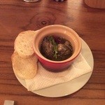 寄りみちバル CHILLAX - 牡蠣のオイル煮込み