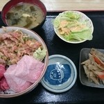 42401468 - 二色丼