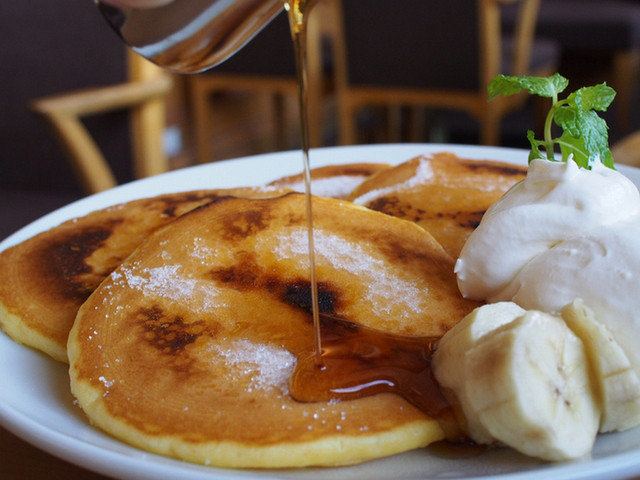 kiefel cafe dining Sanjuniban Gai Ten