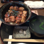 Didori Sumibi Yaki Tori Hachi - 得・上焼鳥丼